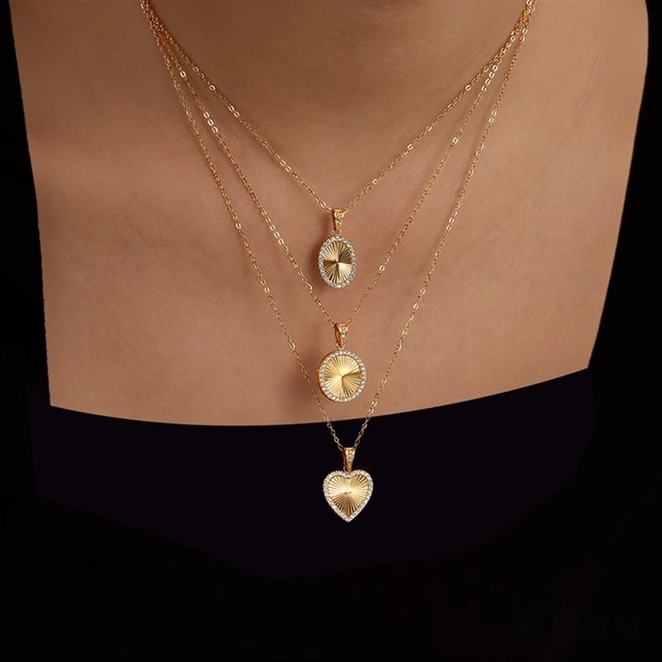 316L Stainless Steel Box Chain PVD 18K Gold Moissanite Pendant Necklace – Wholesale & Customizable high quality 316L Stainless Steel Box Chain PVD 18K Gold Moissanite Pendant Necklace – Wholesale & Customizable high quality