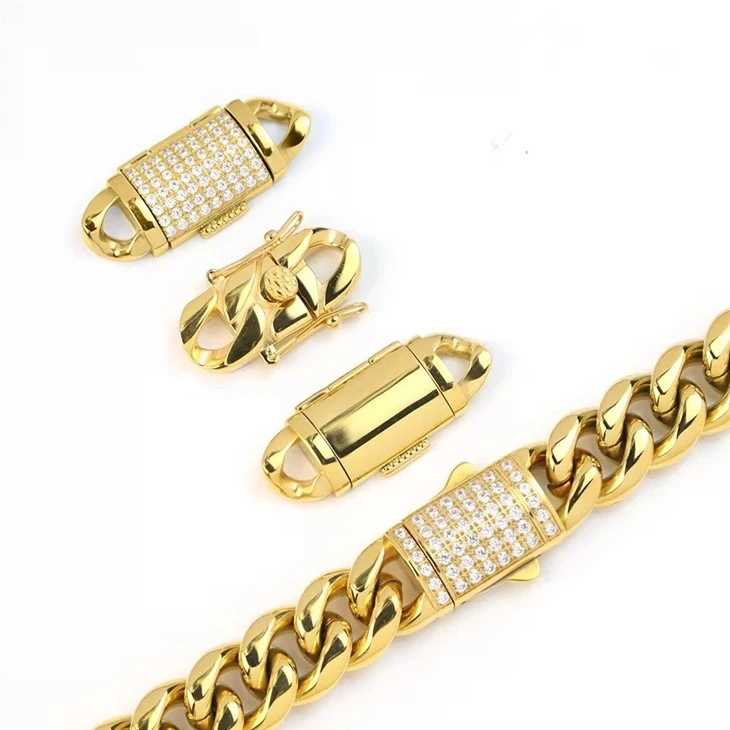 Custom Logo Moissanite Cuban Link Chain Custom Logo Moissanite Cuban Link Chain